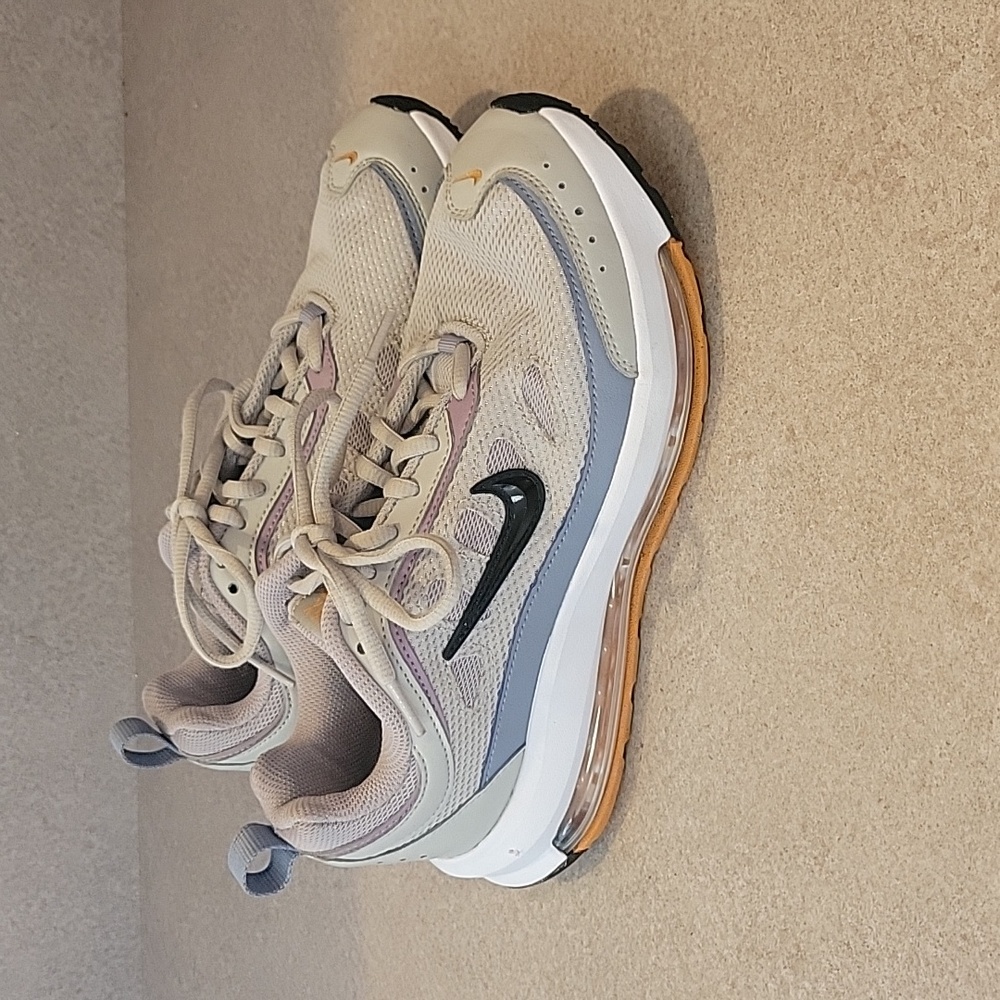 Nike Air Max AP Gray, Purple & Orange Lace-Up Running Sneaker Shoes 8